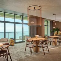 /content/images/pages/492/zoomi_sea_view_lounge__11.jpg